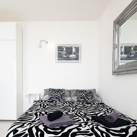 Apartments Viky Kraljevica Ngoại thất bức ảnh