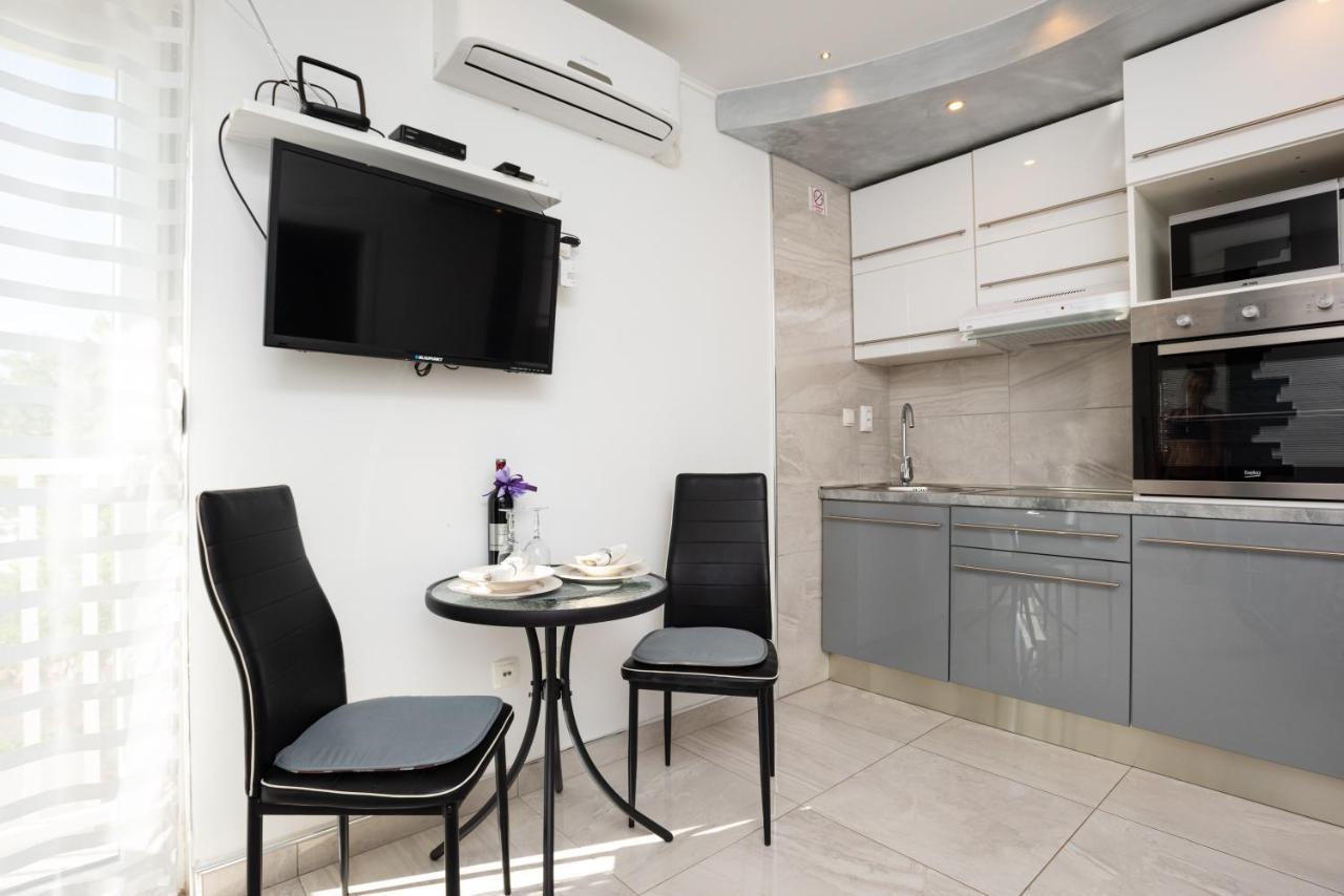 Apartments Viky Kraljevica Ngoại thất bức ảnh