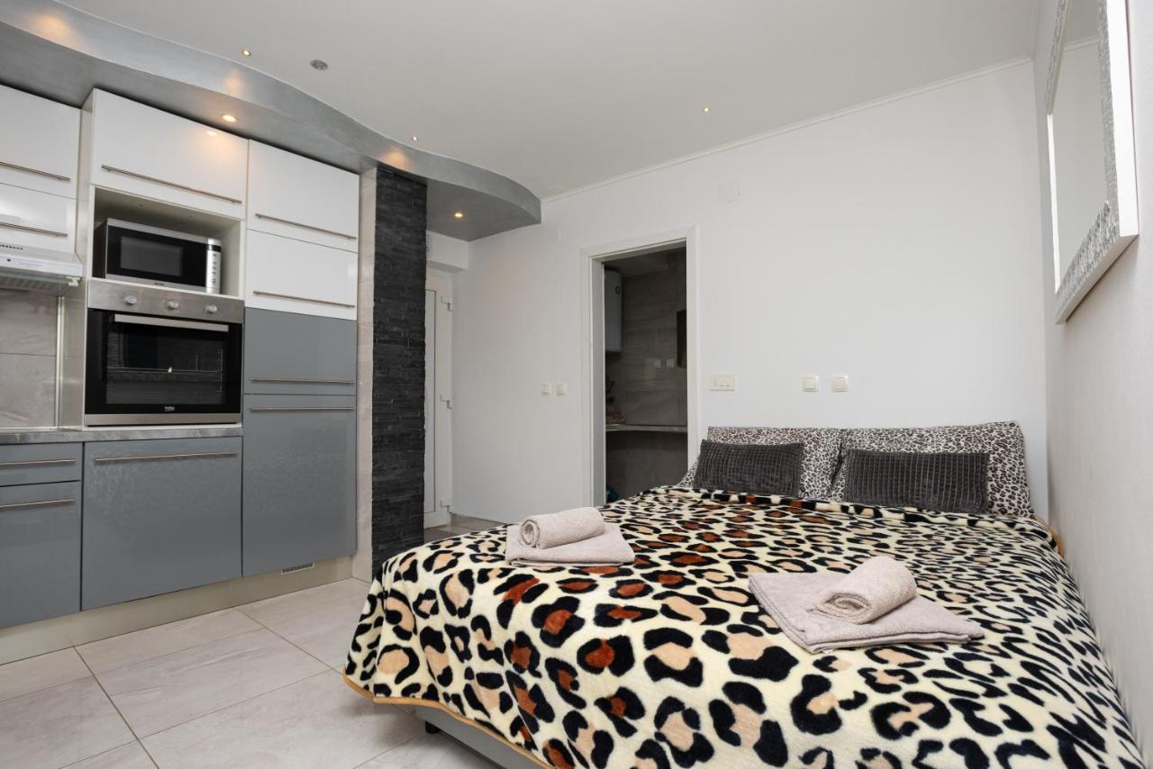 Apartments Viky Kraljevica Ngoại thất bức ảnh